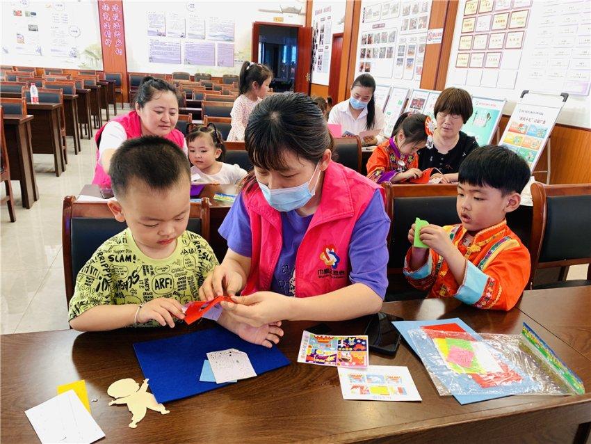 美国财政部把季度借款规模预估下调至7,600亿美元